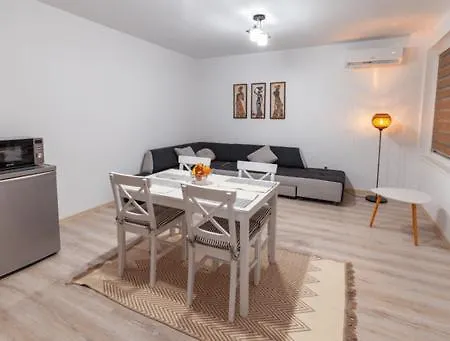 아파트 Ioama Island